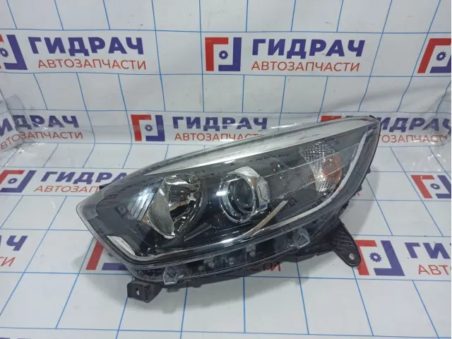 Фара левая Renault Kaptur 260602042R