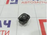 Кнопка стеклоподъемника переднего правого Renault Laguna 8200167229