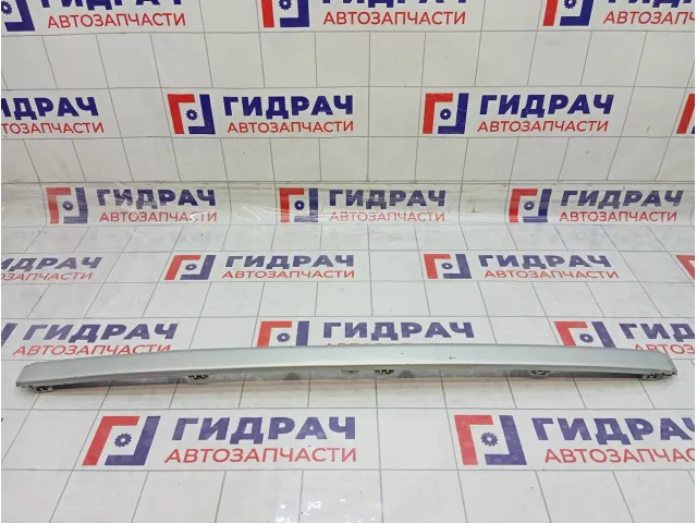 Накладка бампера заднего центральная Renault Laguna G000017222