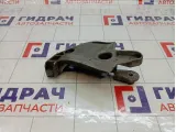 Кронштейн двигателя Renault Laguna 8200475182