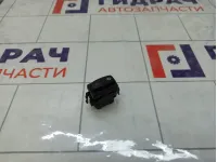 Кнопка центрального замка Renault Laguna 8200002446