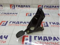 Педаль сцепления Renault Laguna 8200002856