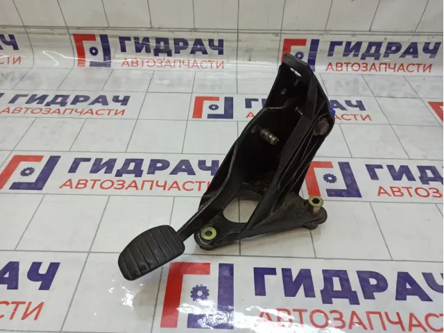 Педаль сцепления Renault Laguna 8200002856