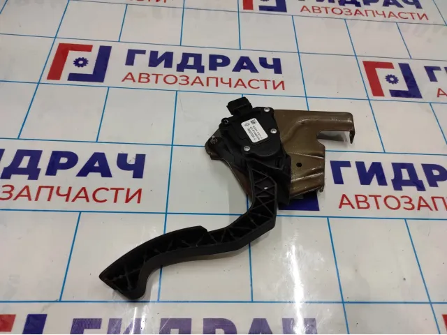 Педаль газа Renault logan 2 Stepway 180022703R.