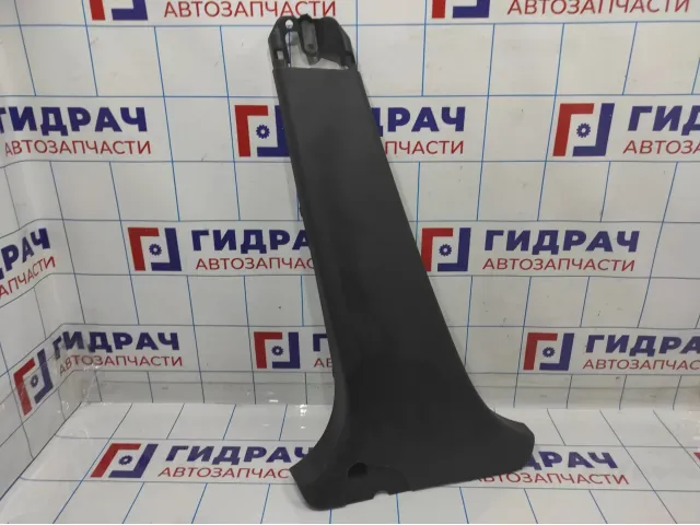 Обшивка средней стойки левой Renault logan 2 Stepway 769165925R.