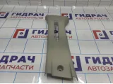 Обшивка средней стойки левой Renault logan 2 Stepway 769143406R.