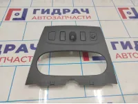 Накладка декоративная Renault logan 2 Stepway 275009384R.