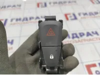 Кнопка аварийной сигнализации Renault logan 2 Stepway 252100502R. С кнопкой центрального замка.