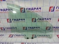 Стекло двери передней правой Renault logan 2 Stepway 803004700R.