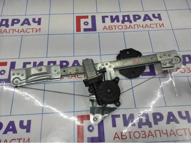 Стеклоподъемник электр. передний правый Renault logan 2 Stepway 807209299R.