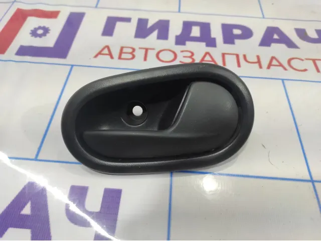 Ручка двери внутренняя правая Renault logan 2 Stepway 826721919R.