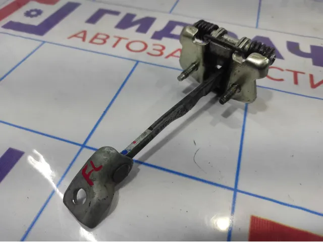 Ограничитель двери Renault logan 2 Stepway 804302559R.