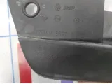 Брызговик передний правый Renault logan 2 Stepway 638405597R.
