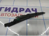 Накладка лобового стекла правая Renault logan 2 Stepway 668223701R.