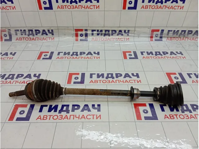 Привод передний правый Renault Logan