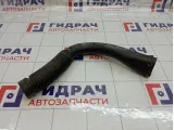 Патрубок воздушного фильтра Renault Logan 8200238305B