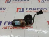 Моторчик стеклоочистителя передний Renault Logan 8200619512