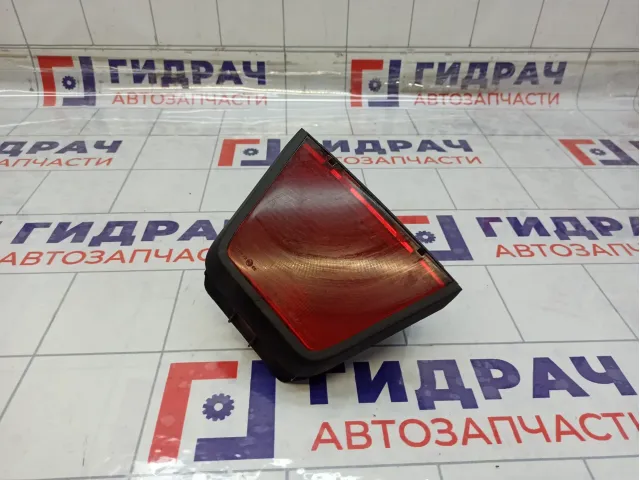 Фонарь задний стоп сигнал Renault Logan 8200211037