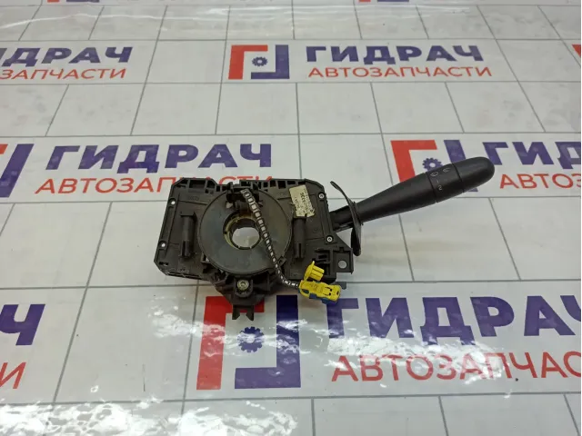 Переключатель стеклоочистителей Renault Logan 6001548107