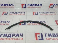 Накладка переднего крыла левого Renault Logan