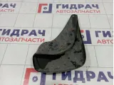 Брызговик задний левый Renault Logan 6001548319