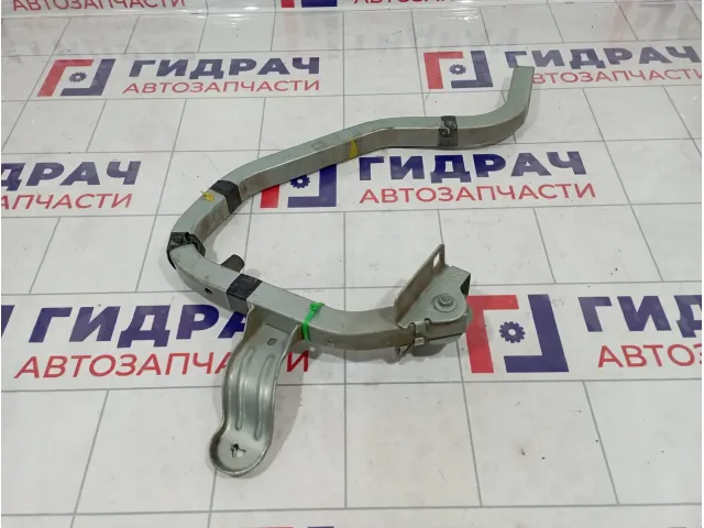 Петля крышки багажника левая Renault Logan