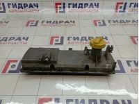 Крышка головки блока (клапанная) Renault Logan 8200243595