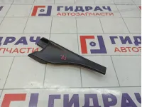 Накладка петли капота правая Renault Logan 8200273994