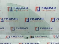 Стекло двери передней правой Renault Logan 8200240554