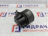 Моторчик отопителя (печки) Renault Logan 272106020R