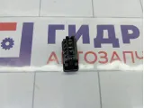 Кнопка обогрева стекла заднего Renault Logan 6001547975