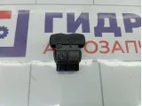 Кнопка обогрева стекла заднего Renault Logan 6001547975
