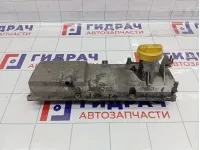 Крышка клапанная Renault Logan 8200243595