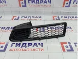 Решетка в бампер правая Renault Logan 6001546784