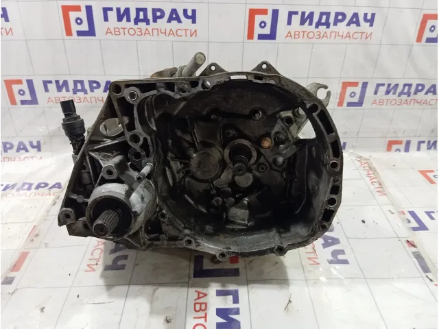 МКПП (механическая коробка переключения передач) Renault Logan 320105151R