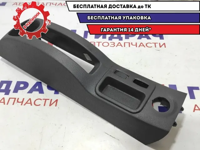 Консоль Renault Logan 6001547885. Задняя часть.