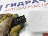 Кнопка стеклоподъемника задняя Renault Logan 8200467793.