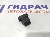 Кнопка обогрева заднего стекла Renault Logan 6001547975.