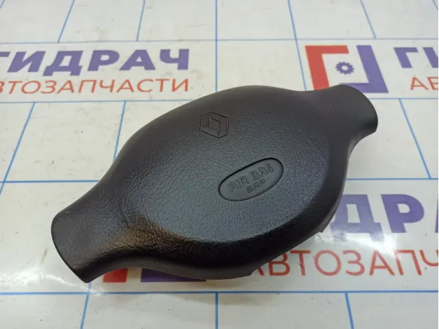 Подушка безопасности в рулевое колесо Renault Logan 8200748156