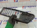 Решетка в бампер левая Renault Logan 8200257965