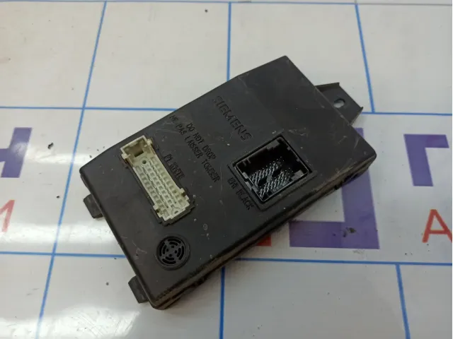 Блок электронный Renault Logan 8200564718
