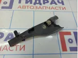 Накладка петли капота правая Renault Logan 8200273994