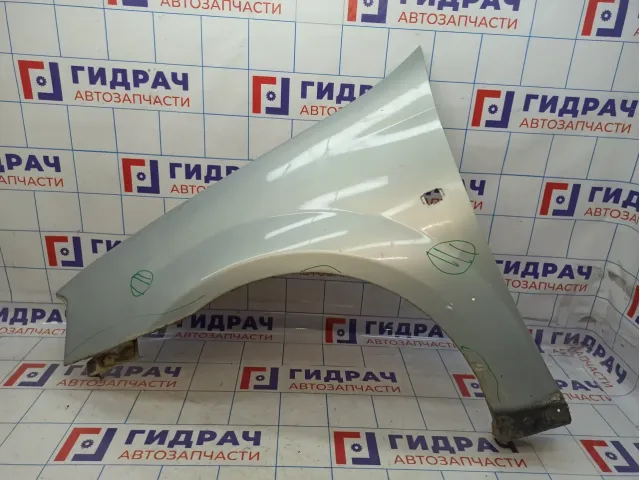 Крыло переднее левое Renault Logan