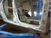 Порог со стойкой правый Renault Logan