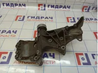 Кронштейн генератора Renault Logan 8200169566