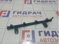 Рейка топливная Renault Logan 8200494284