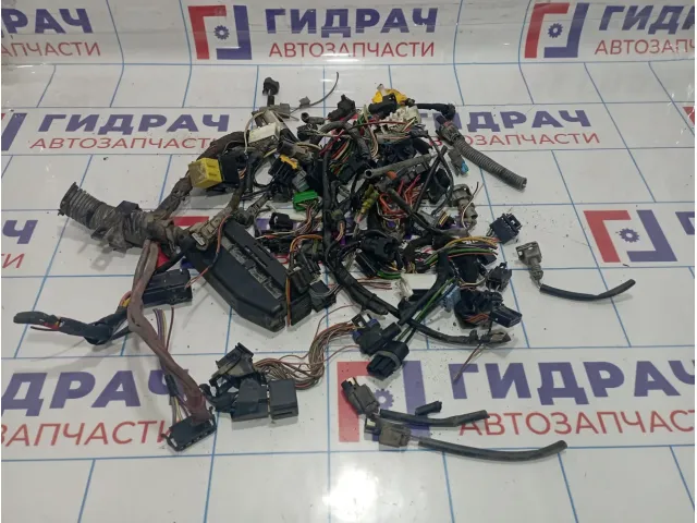 Фишка (разъём) Renault Logan