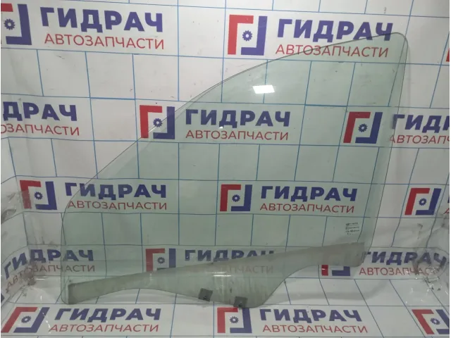 Стекло двери передней левой Renault Logan 8200240555