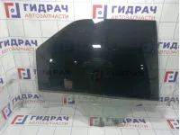 Стекло двери задней правой Renault Logan 8200240552