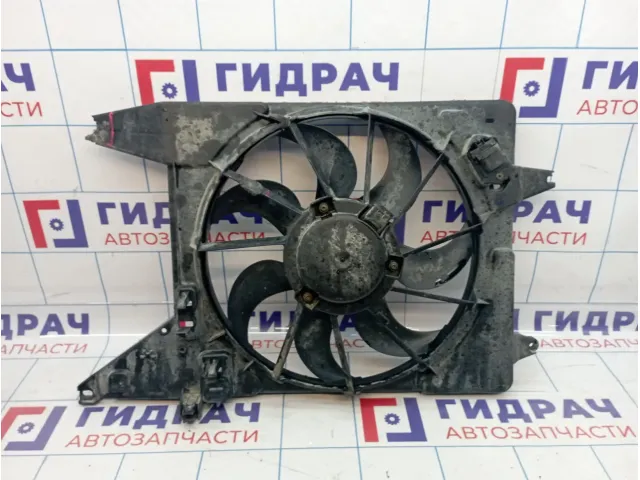 Вентилятор радиатора Renault Logan 214815057R